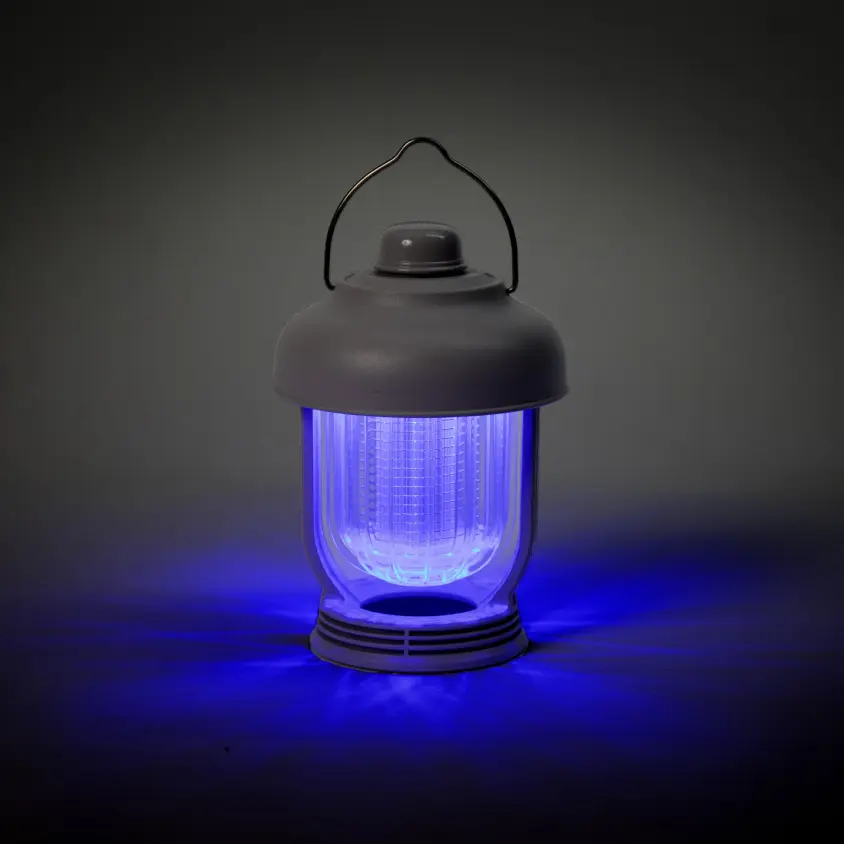 lampe-anti-insectes-rechargeable (1).webp