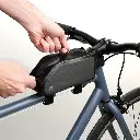 sacoche-de-cadre-impermeable (3).webp