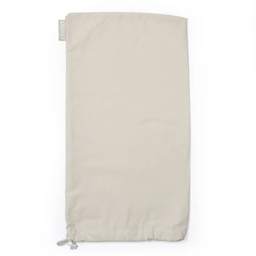 jeu-2-en-1-lancer-de-sacs-et-morpion (3).webp